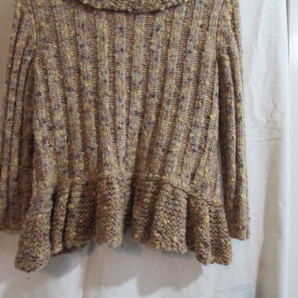 VINTAGE RUDY RD SIZE SMALL SWEATER BOHO STYLE 26% WOOL TIES IN FRONT - Picture 3 of 5